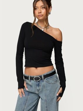 Edikted Black Asymmetric Long-Sleeve Crop Top